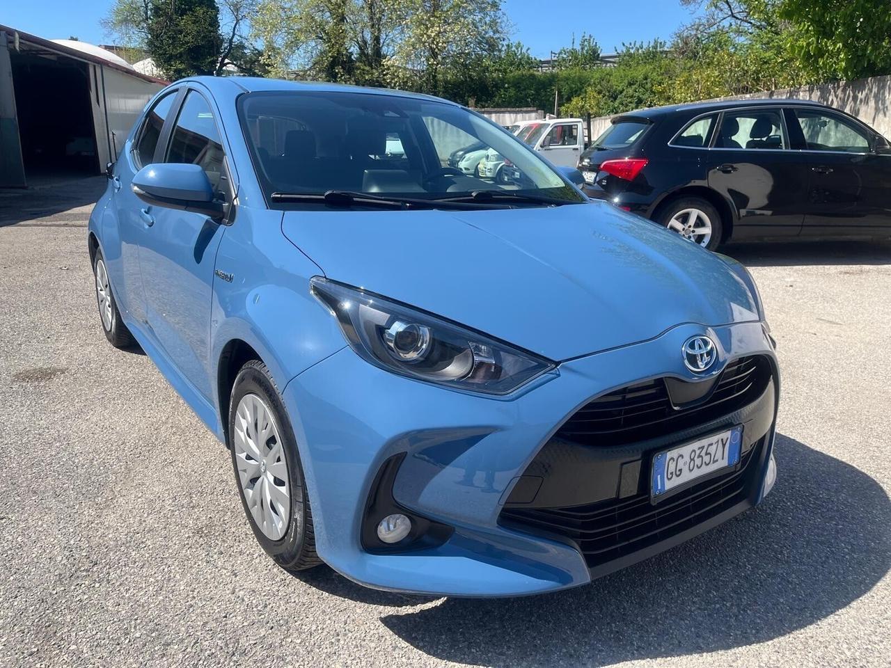 Toyota yaris 4 serie-1.5 hybrid-c.autom-2021