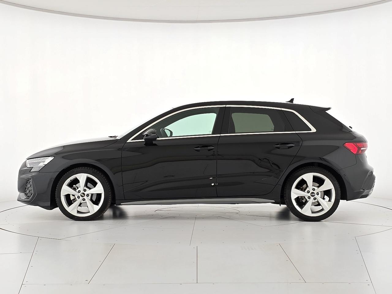 Audi A3 sportback 2.0 tdi s line edition 150cv s-tronic