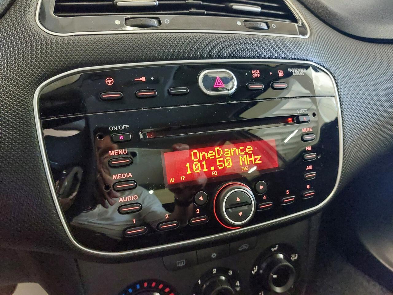 FIAT Punto 4ª serie Punto 1.4 8V 5 porte Easyp...