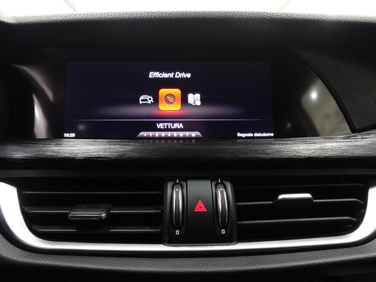 Alfa Romeo Stelvio 2.2 MJT 160 CV AT8 RW SPORT TECH