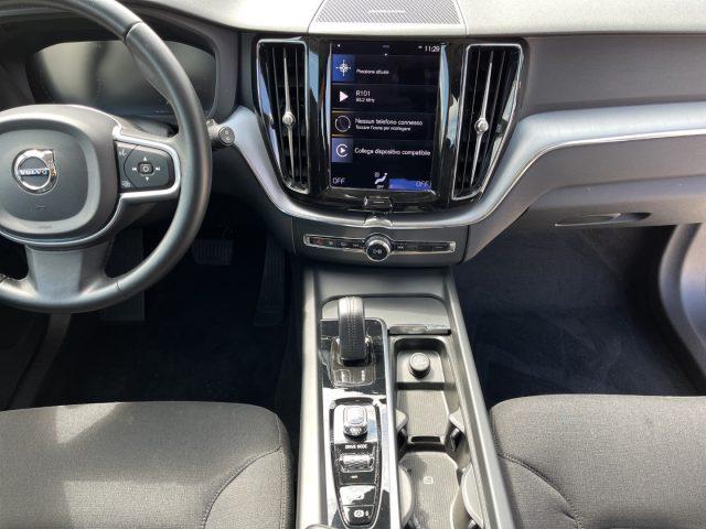 VOLVO XC60 B4 AWD Geartronic C.AUTO