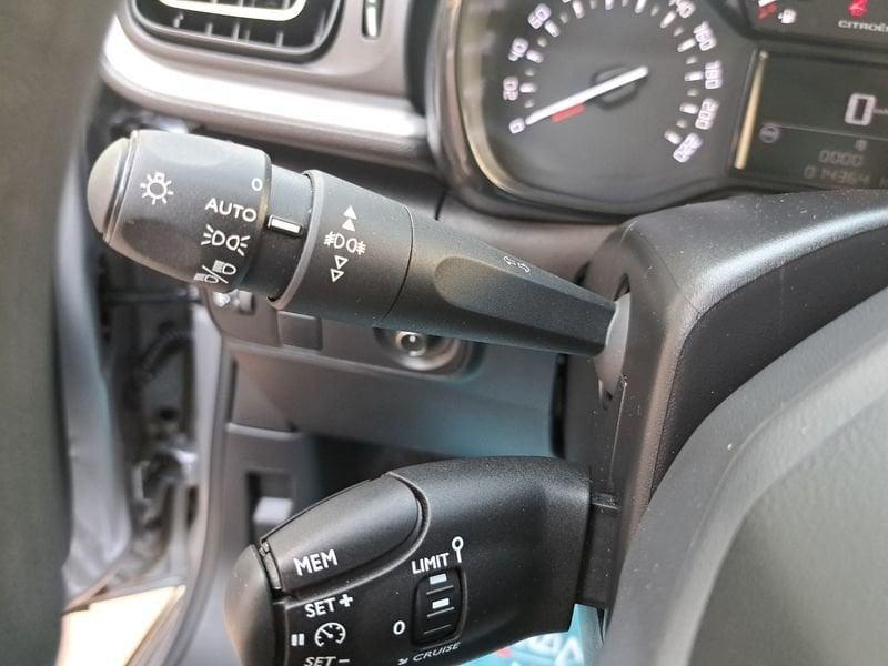 Citroën C3 C3 1.2 puretech Shine s&s 83cv neopatentati