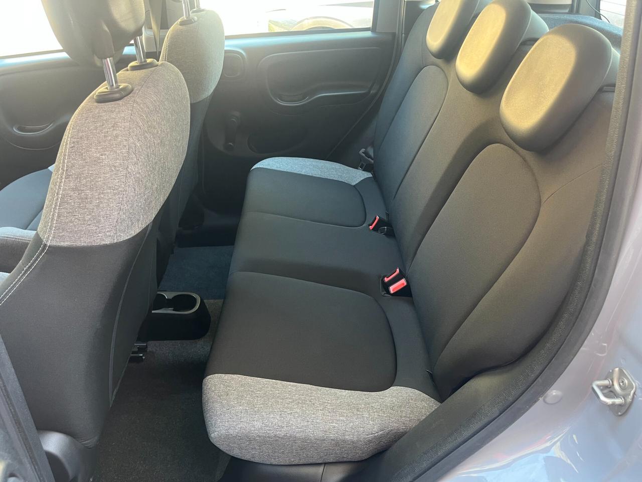 FIAT PANDA 1.0 FIREFLY HYBRID 70CV - NESSUN VINCOLO FINANZIARIO - 5 POSTI, RUOTA DI SCORTA, FENDINEBBIA..