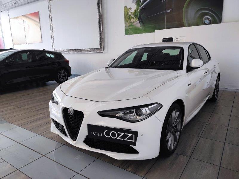 ALFA ROMEO Giulia (2016) - Giulia 2.2 Turbodiesel 160 CV AT8 Sprint