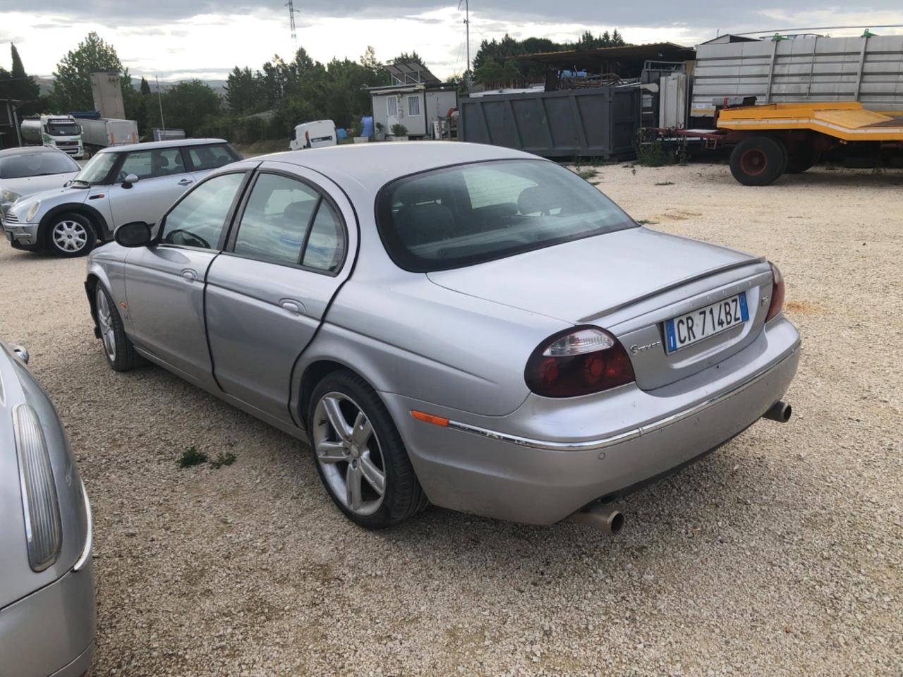 Jaguar S-Type 4.2 V8 cat R Super Charged