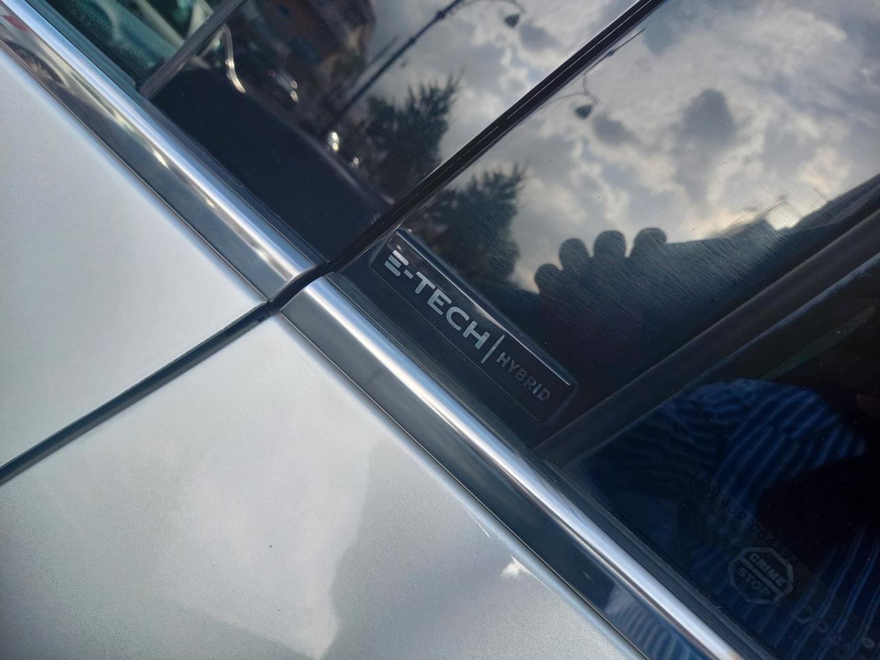 Renault Captur Hybrid E-Tech 145 CV Intens