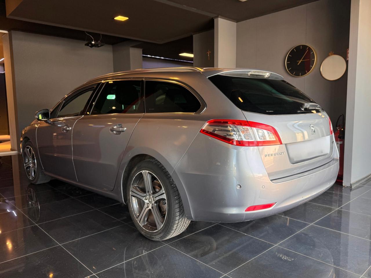 Peugeot 508 BlueHDi 180 EAT6 S&S SW GT