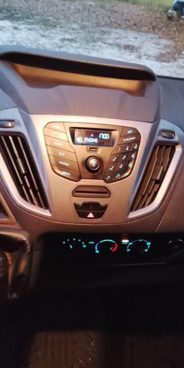 FORD Tourneo Custom 310 2.0 TDCi 130CV aut. PL Titanium