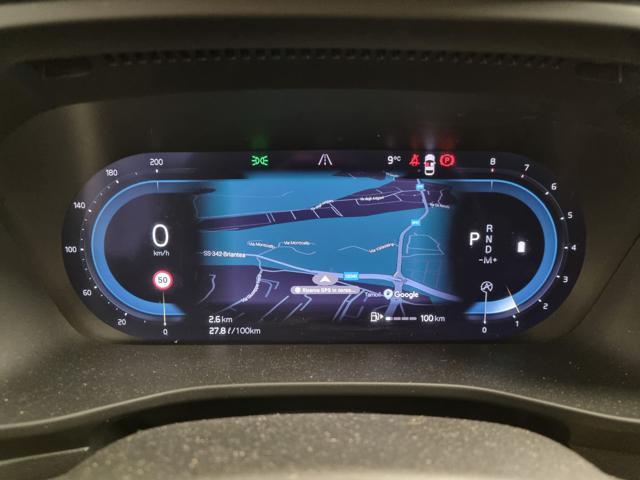 VOLVO XC40 B4 AWD automatico Core