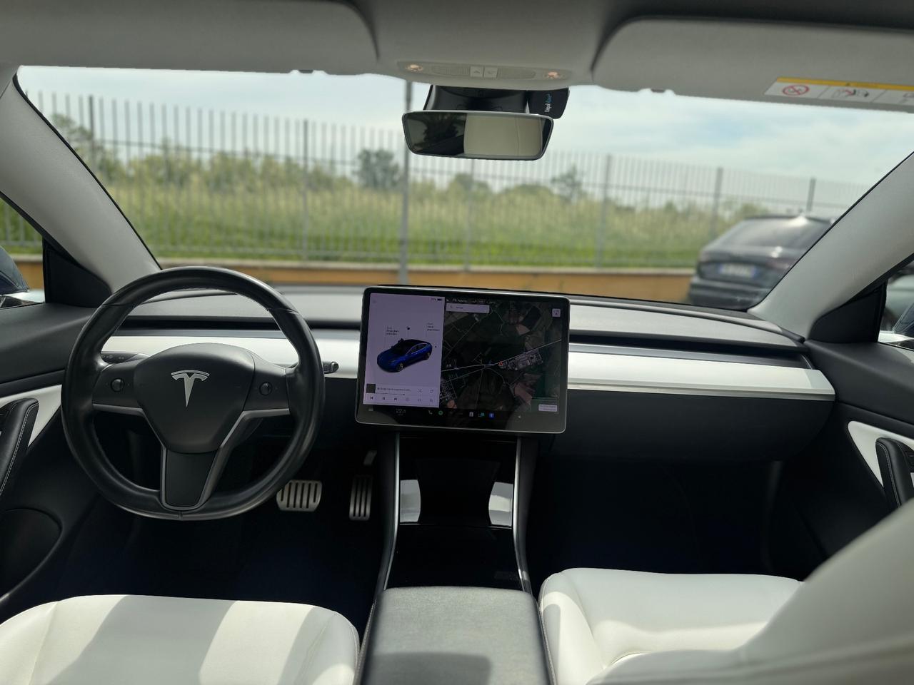 Tesla Model 3 Long Range Performance AWD