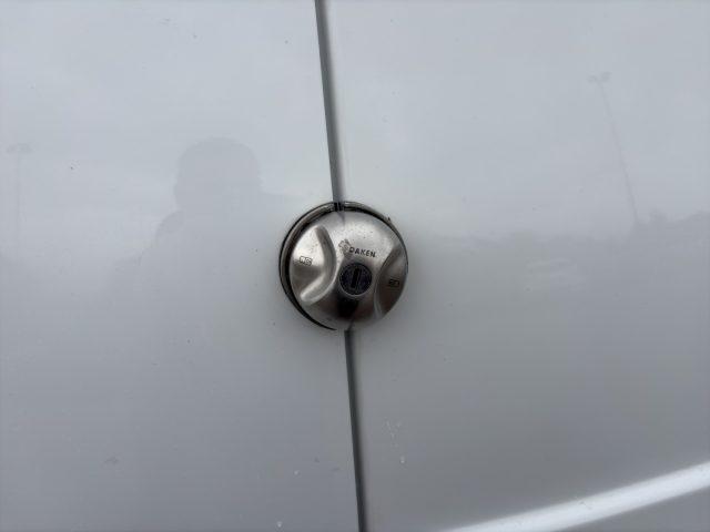 PEUGEOT Partner BlueHDi 75 L1 Furgone Pro