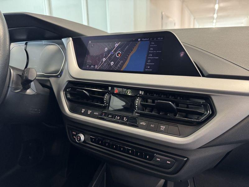 BMW Serie 1 116d 5p. Business Advantage