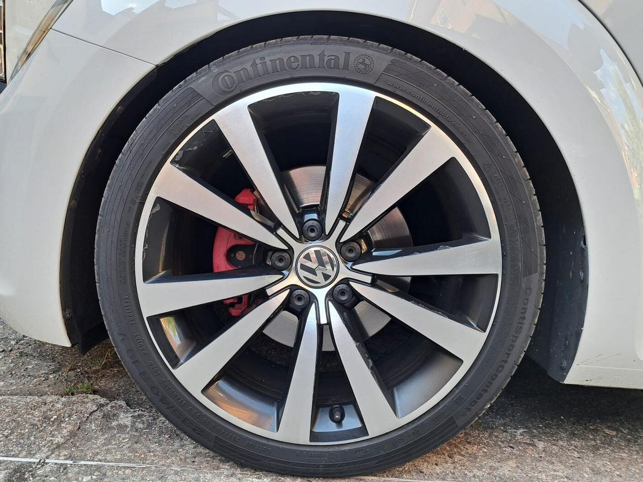 Volkswagen Maggiolino 2.0 TSI DSG SPORT