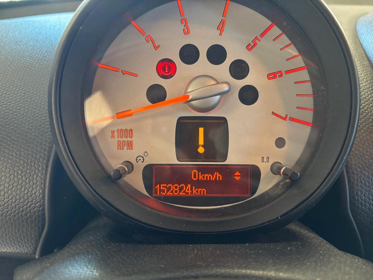 MINI COUNTRYMAN ANNO 2014 DS 1.6 ADATTA NEOPATENTATI KM 152 MILA