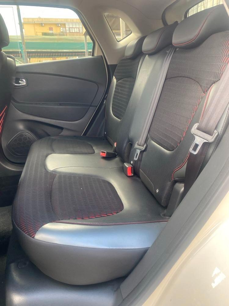 Captur 1.5 dCi 90 CV Project Runway Super Accessiorata