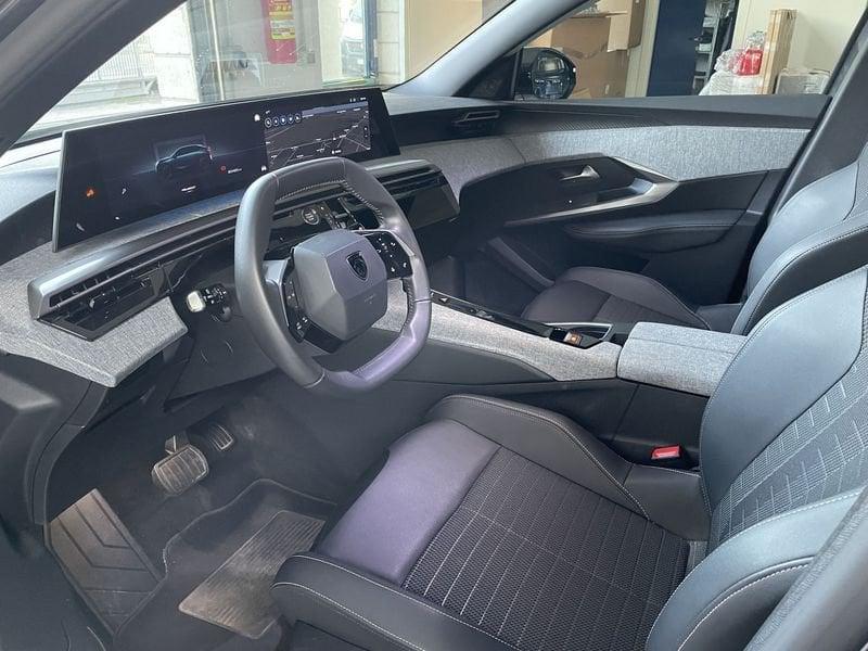 Peugeot 3008 3008 Hybrid 136 e-DCS6 Allure