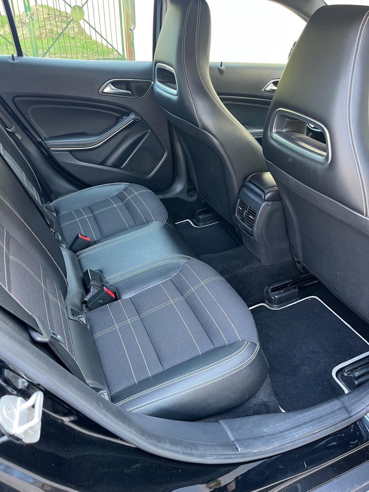 Mercedes-benz GLA 200 CDI Sport