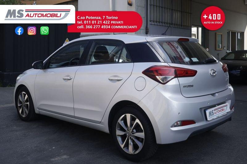 Hyundai i20 Hyundai i20 1.1 CRDi 12V 5 porte Comfort 55KW ANNO 2015