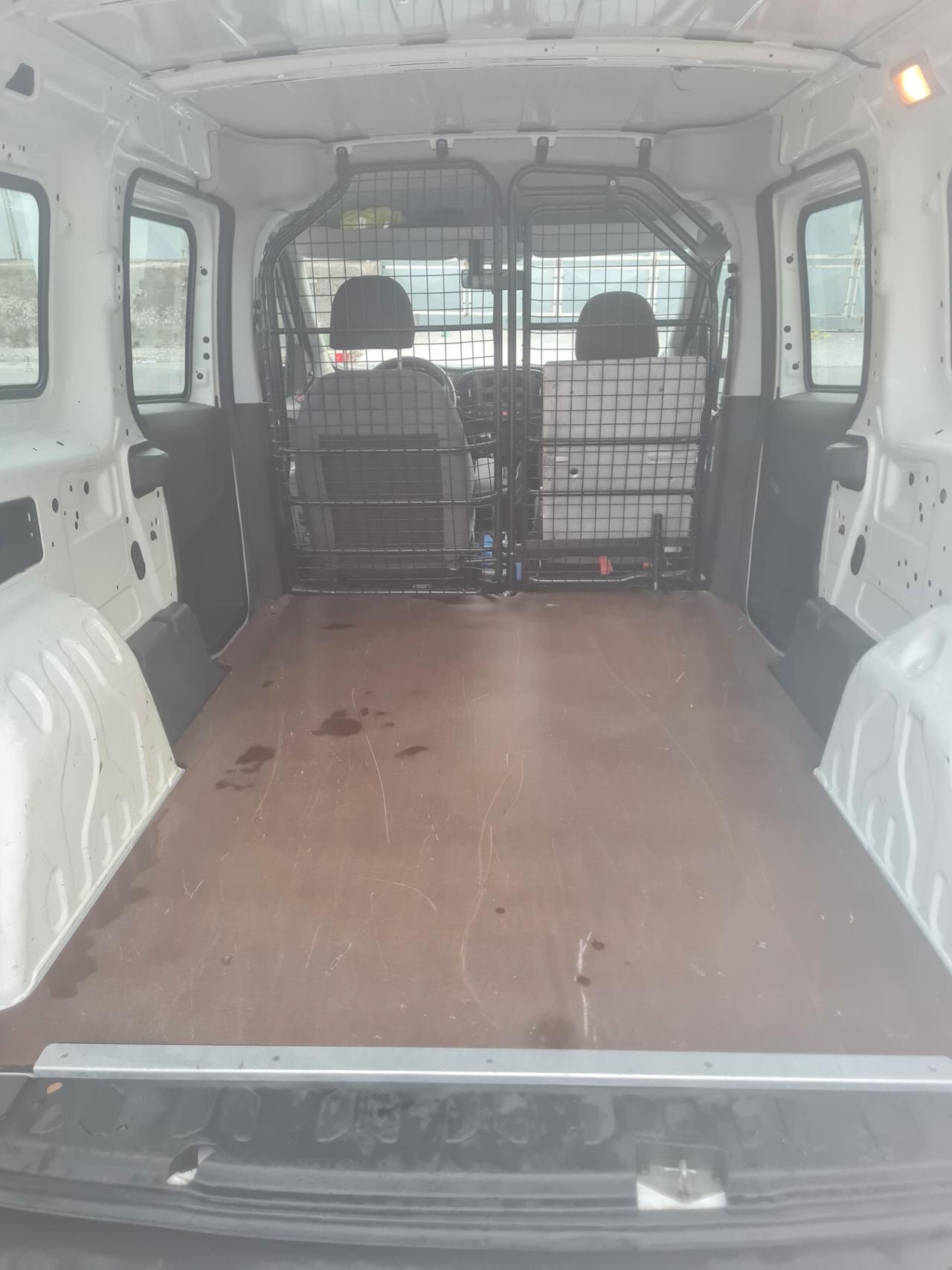 Fiat Doblo Doblò 1.3 MJT PL-TN Cargo Maxi Lamierato SX 3 Posti E5