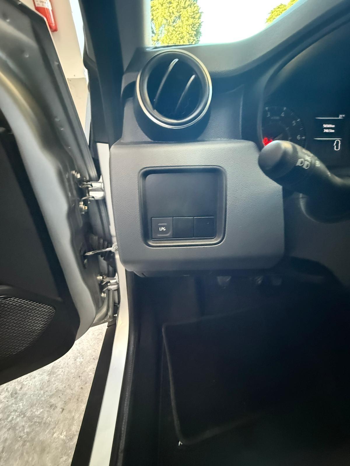 Dacia Duster 1.0 TCe 100 CV ECO-G Prestige DaciaPlus