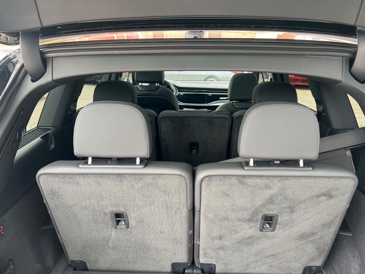 Audi Q7 45 Sline quattro possibilità noleggio noscoring
