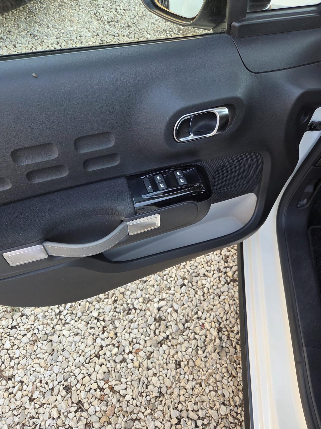 Citroen C3 BlueHDi 100 S&S Shine