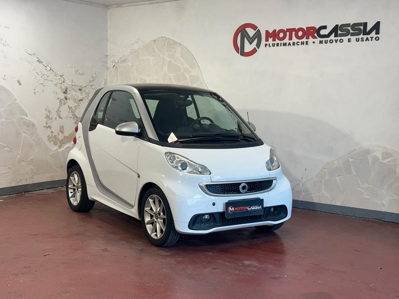 Smart ForTwo 1000 52 kW MHD coupé passion