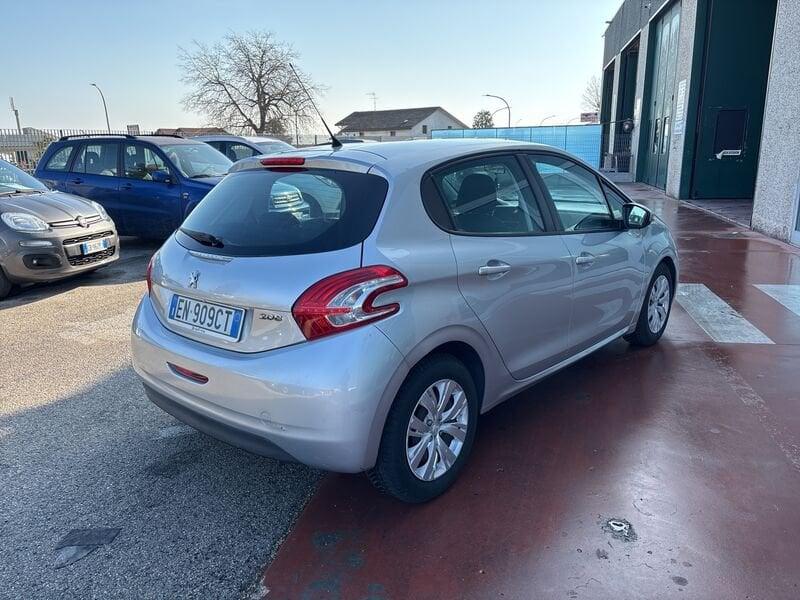 Peugeot 208 1.4 HDi 68 CV 5 porte Access