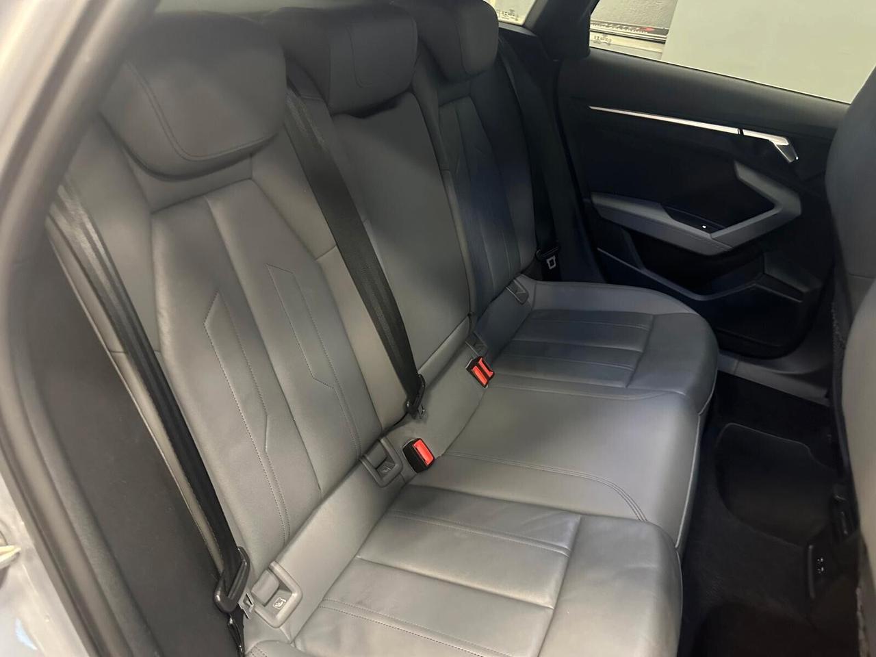 Audi A3 SPB 30 g-tron S tronic line edition
