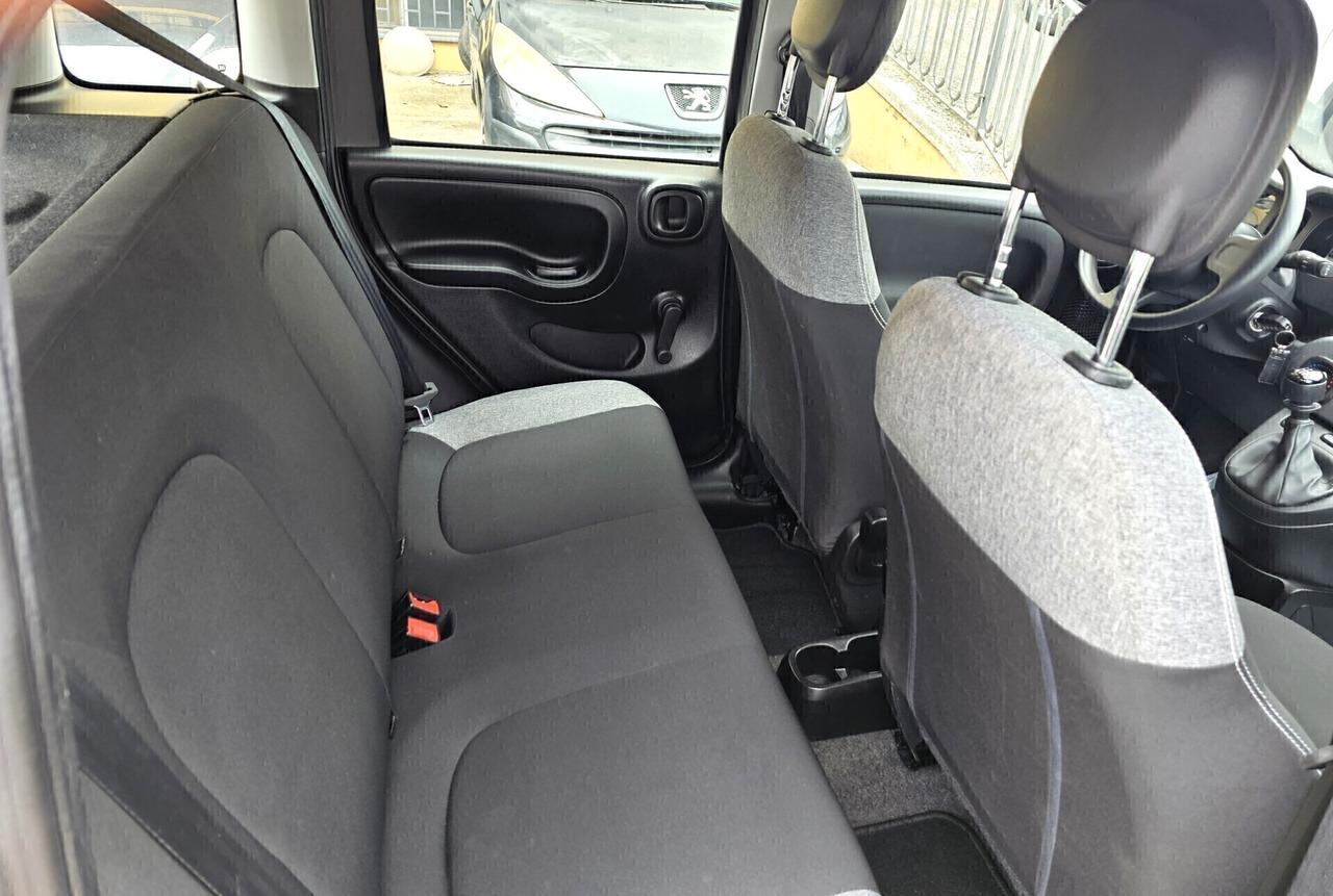 Panda 1.0 Hybrid KM17000 DIC 2022 GARANZIA PERMUTE