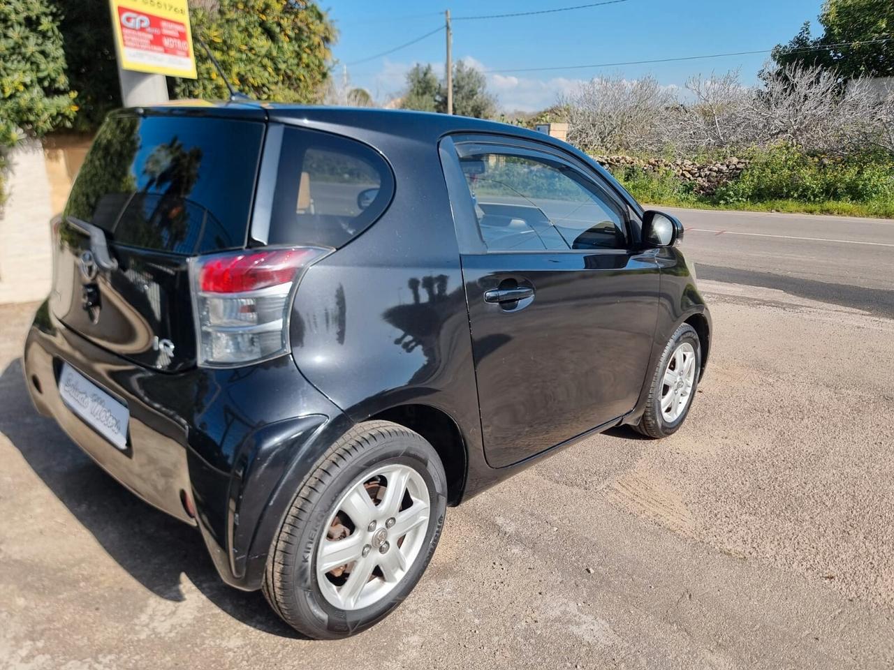 Toyota iQ 1.0 Sol AUTOMATICA