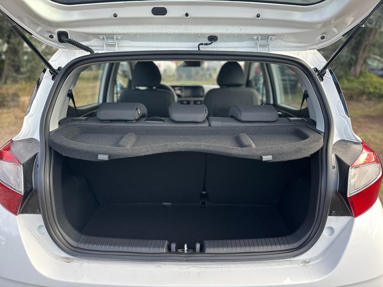 HYUNDAI i10 III 2023 - i10 1.0 mpi Connectline 63cv