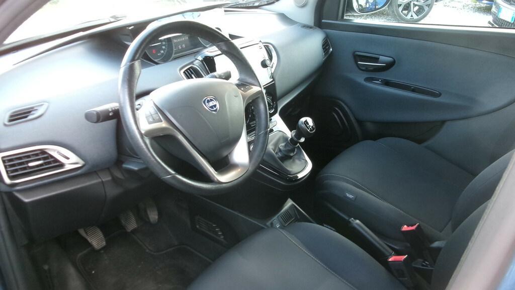 Lancia Ypsilon 5 Porte 1.2 Ecochic Gold