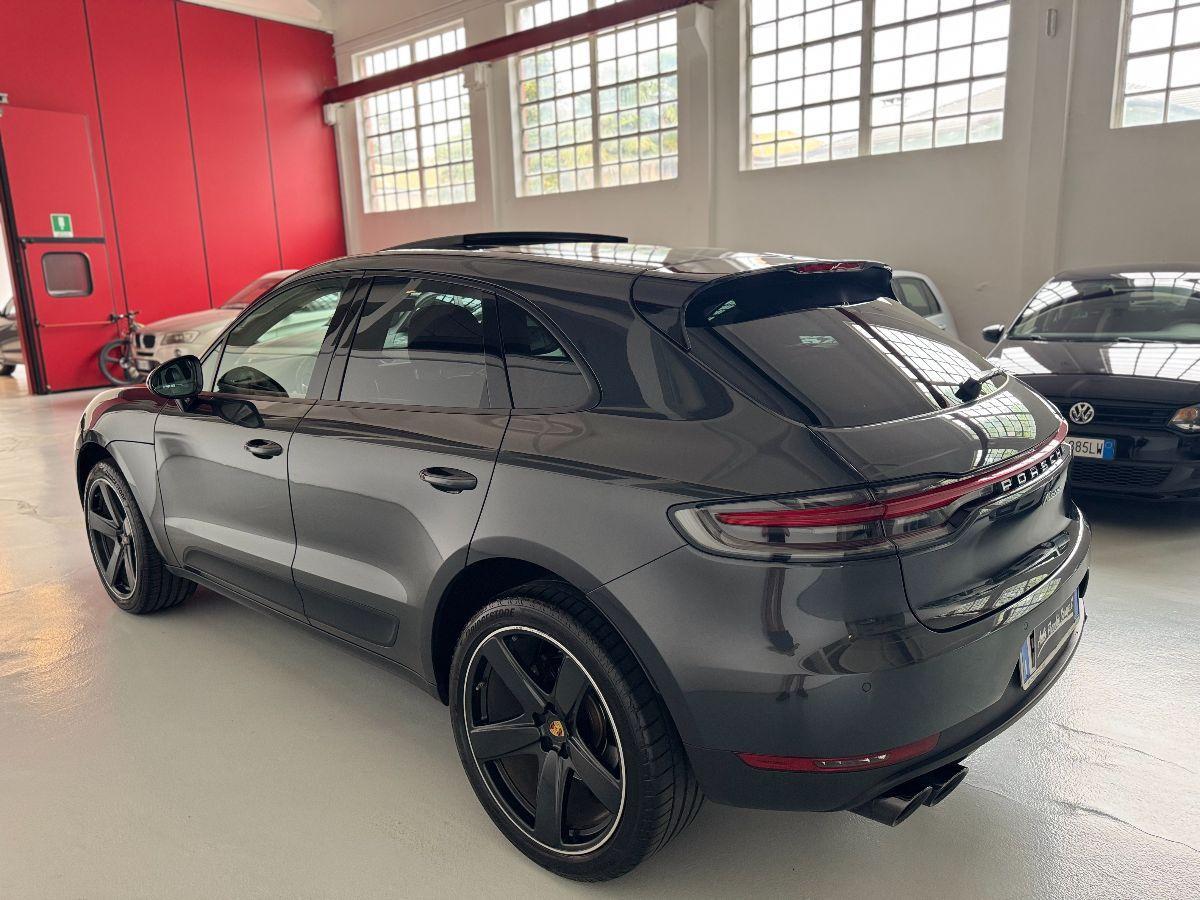 PORSCHE - Macan - 2.0