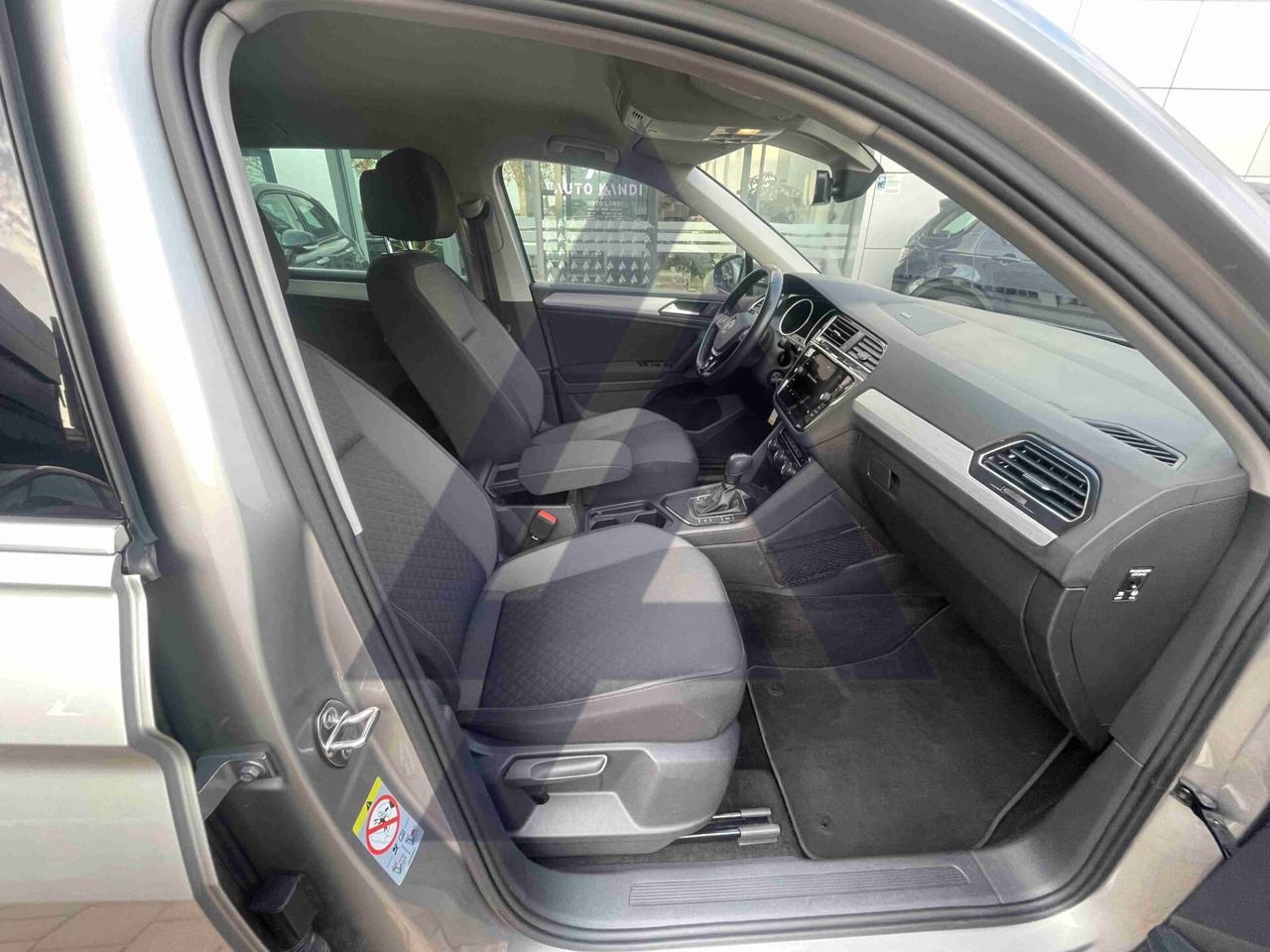 Volkswagen Tiguan 2.0 TDI SCR DSG Business BlueMotion Technology