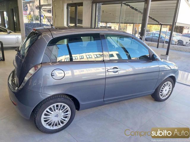 LANCIA Ypsilon 1.2 Oro ( Garanzia 12 mesi)