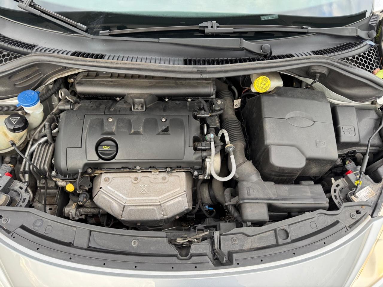 Peugeot 207 1.4 VTi 95CV SW XS Ciel 2008 Full optional