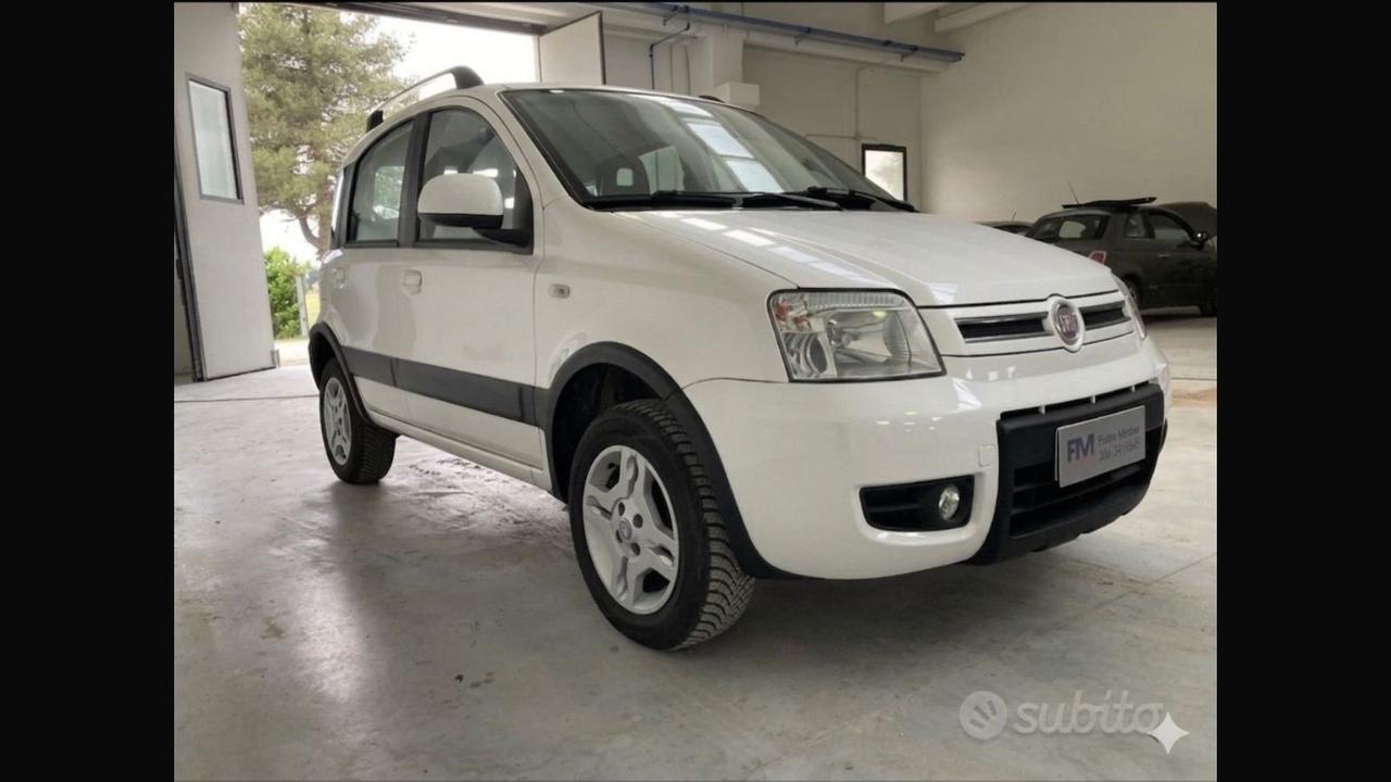 Fiat Panda 1.4 climbing Natural Power metano per neopatentati