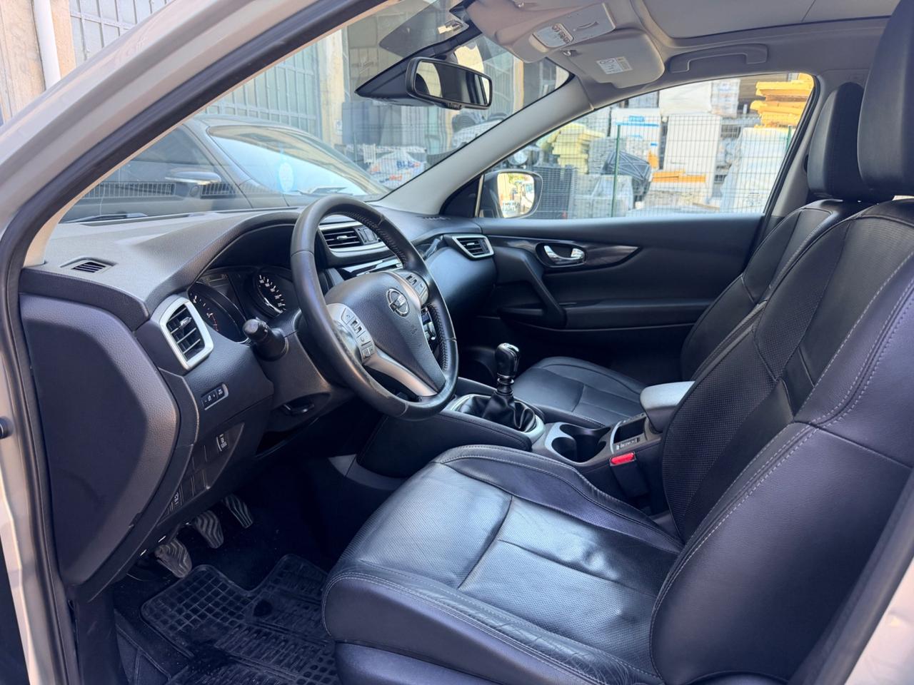 Nissan Qashqai 1.6 dCi 4WD Tekna