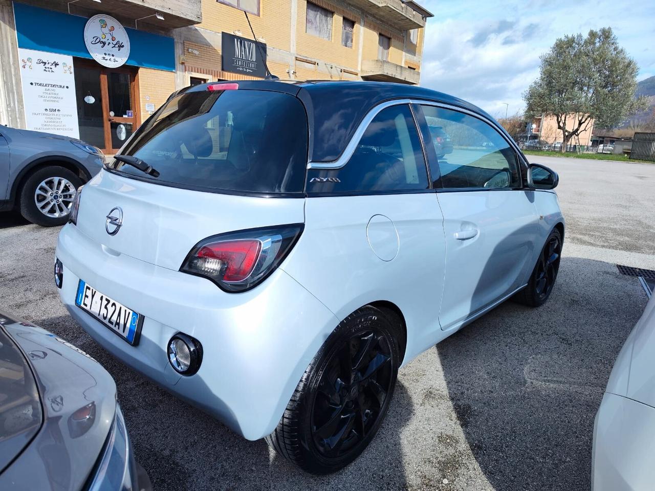 Opel Adam 1.2 70 CV Jam