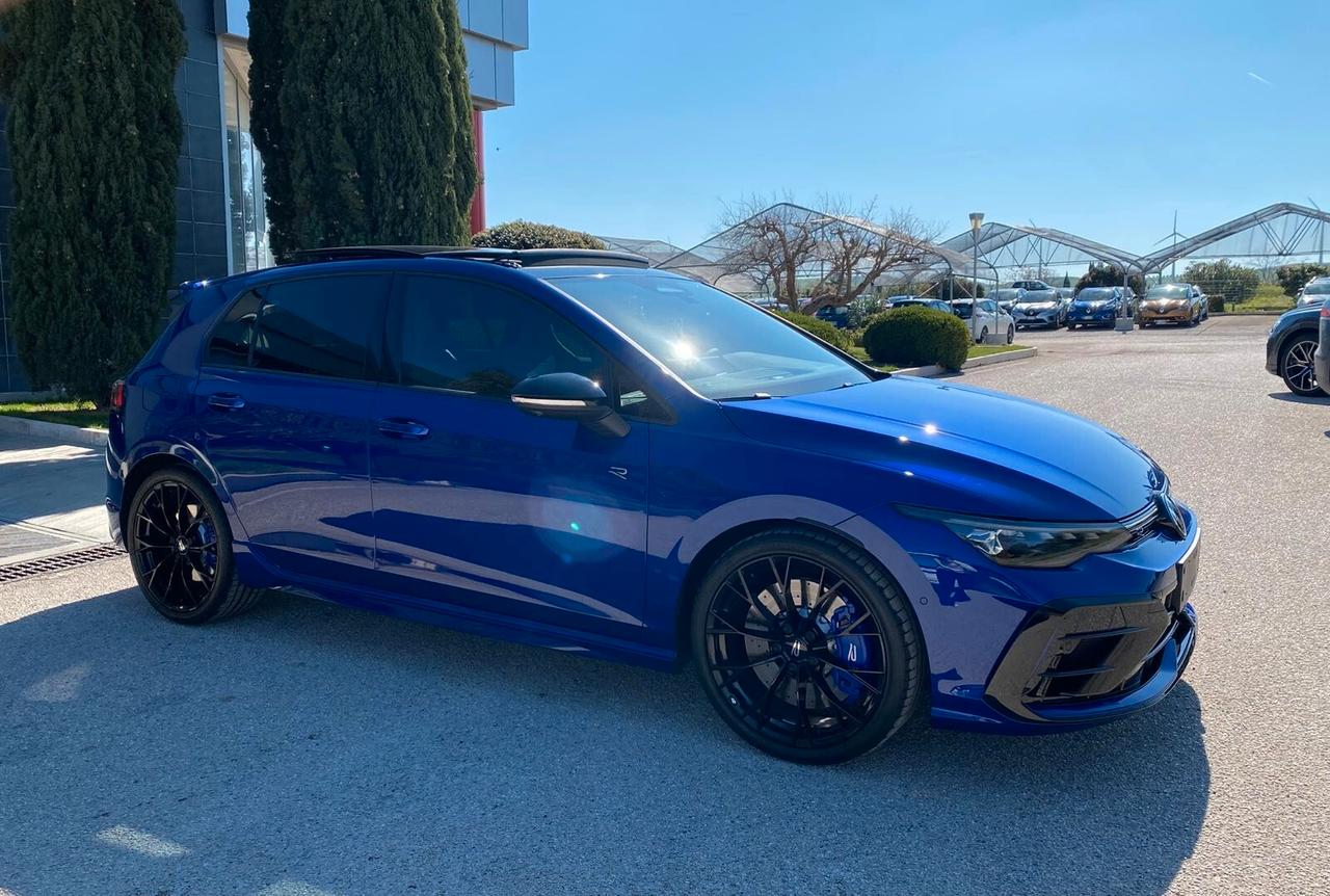 Volkswagen Golf GTI 2.0 TSI DSG 4Motion R