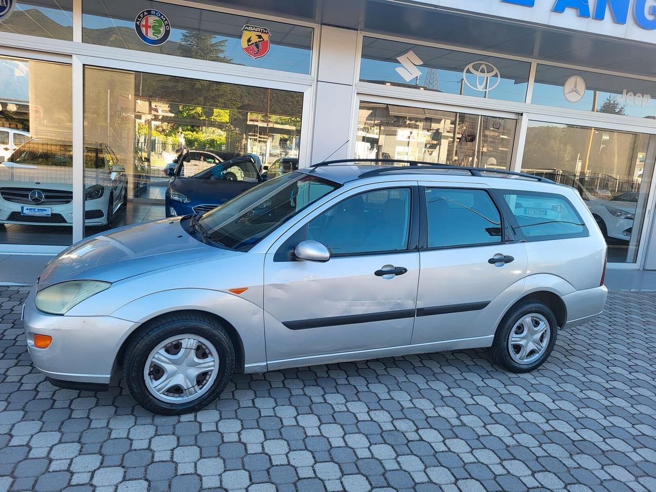 FORD FOCUS 1.8 TD 90 CV SW FAMILIARE
