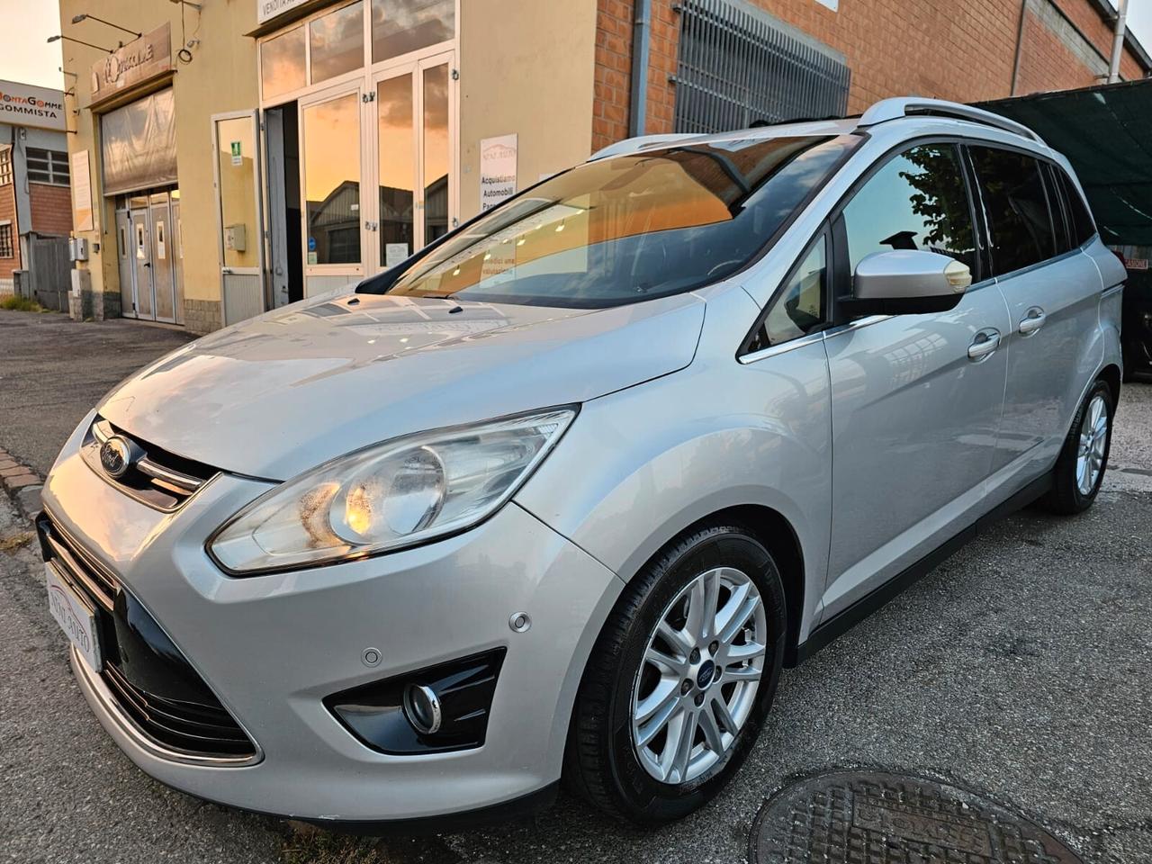 Ford Grand C-Max 1.6 TDCi 115cv Titanium*7Posti*Navi*Pdc*Unipro
