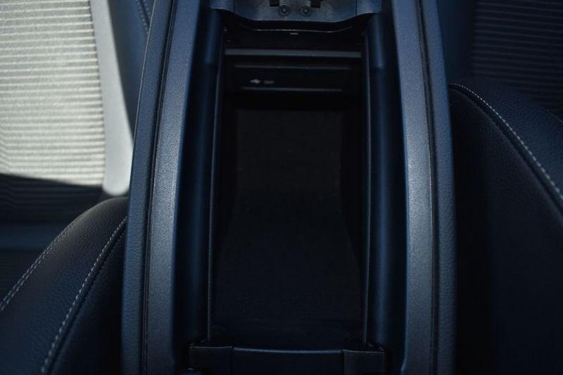Mercedes-Benz Classe A A 180 d Automatic Sport