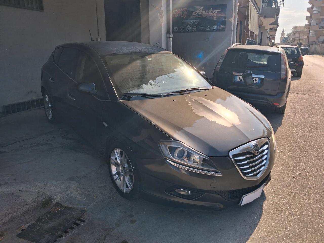 Lancia Delta 1.6 MJT cambio automatico 2009