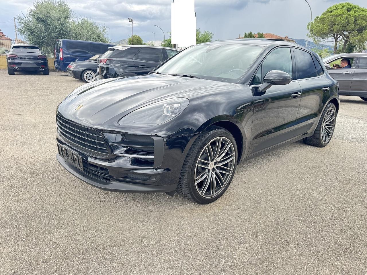 PORSCHE MACAN 2.0 TURBO BENZINA PELLE TETTO NAVI