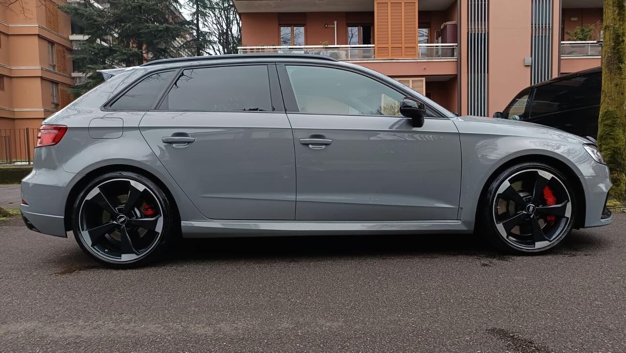 Audi RS3 AUDI RS3 2.5 BENZINA FULL OPTIONAL TETTO APRIBILE