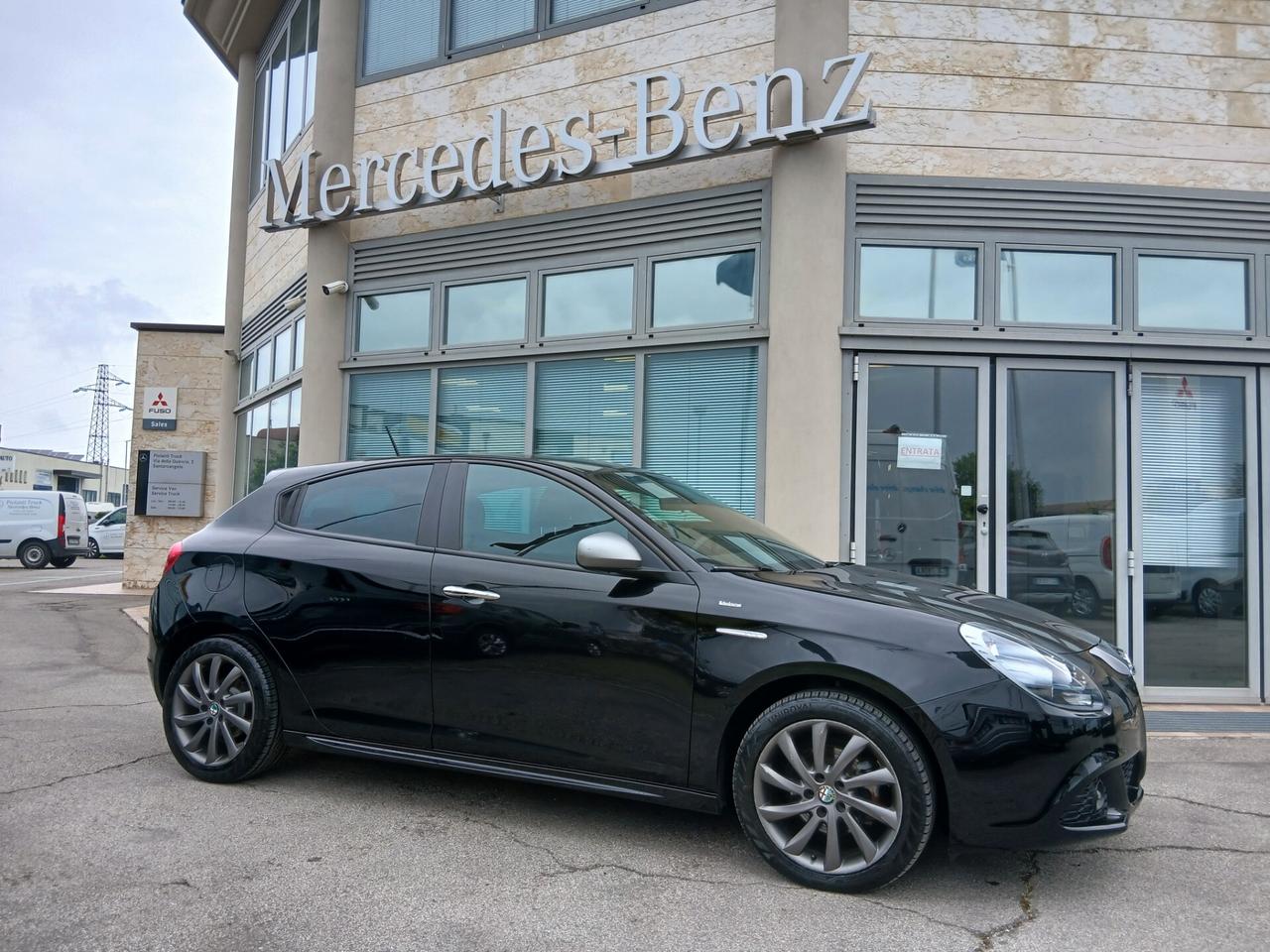 Alfa Romeo Giulietta 1.6 JTDm-2 105 CV Veloce