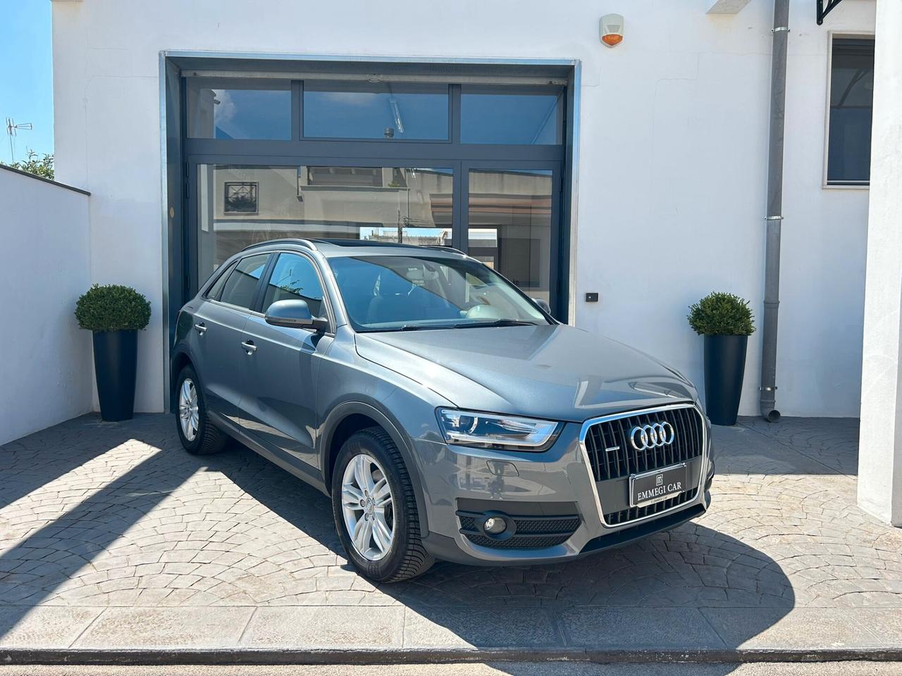 Audi Q3 2.0 TDI 140Cv STRONIC/TETTO Km101.000-2014