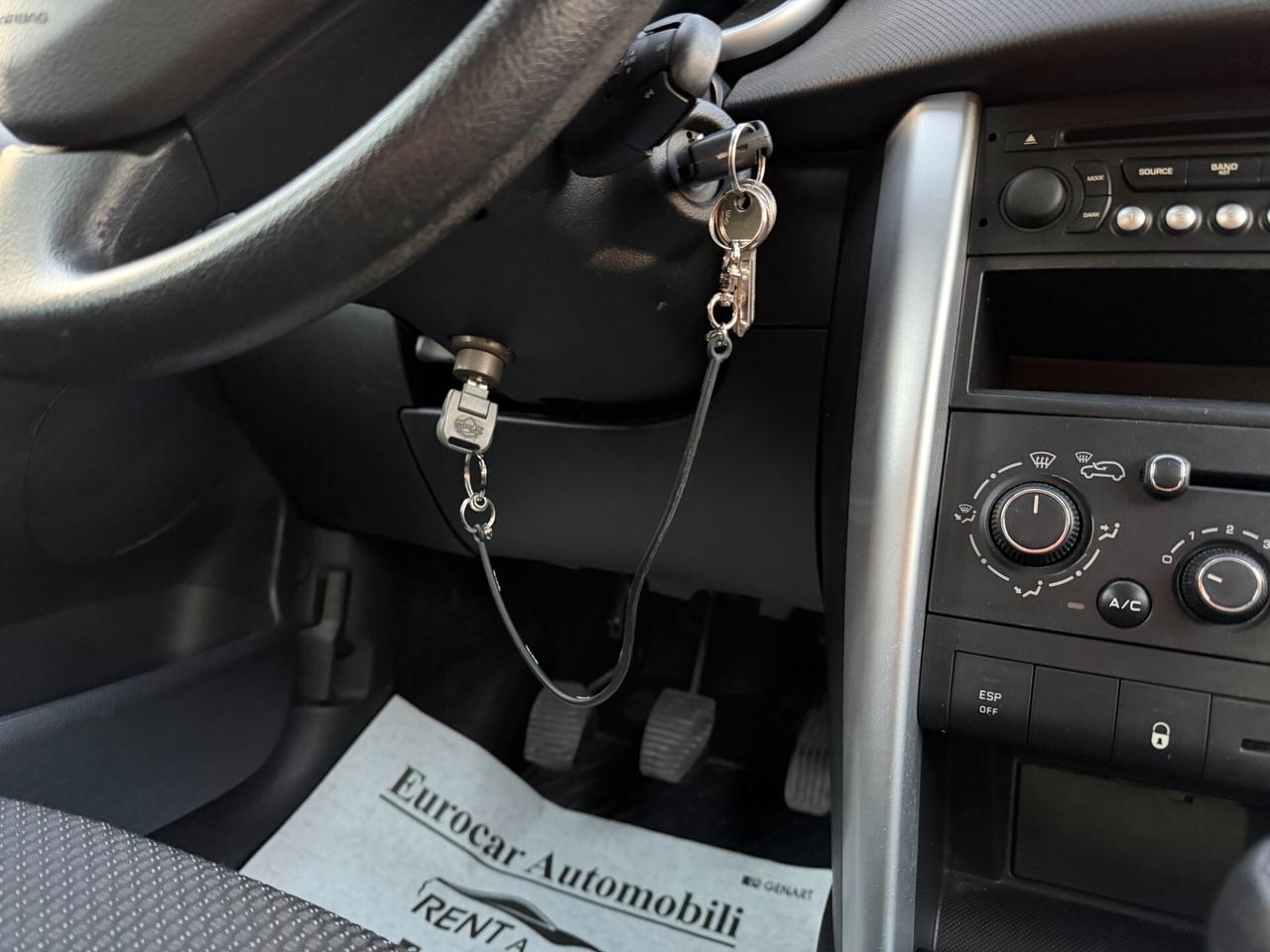 Peugeot 207 1.4 8V 75CV BLOCK SHAFT